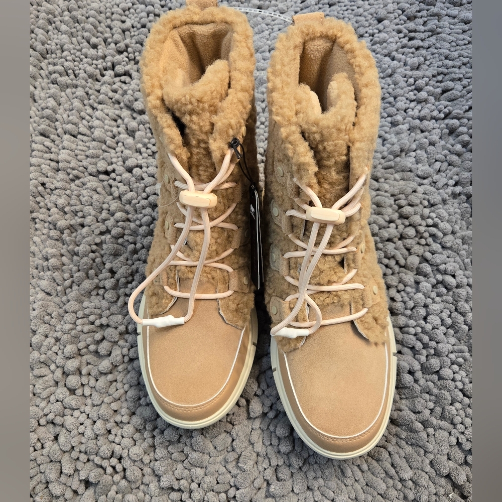 SOREL EXPLORER WOMENS SUEDE BOOTS SIZE 7